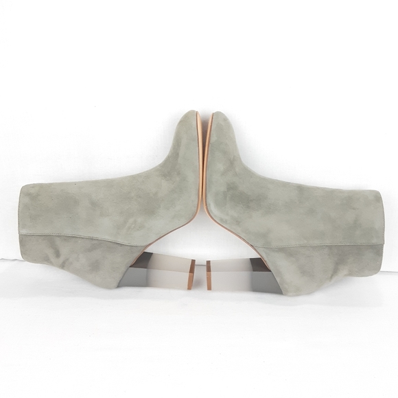 ENZO ANGIOLINI HADIE ANKLE BOOTS - Picture 11 of 16